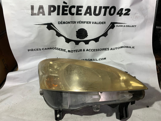 Phare avant droit Peugeot Partner 2 phase 1 — photo 1