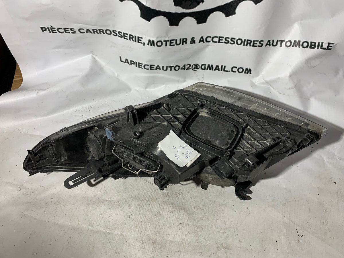 Phare avant droit Renault Megane 3 phase 1 fond gris — photo 3