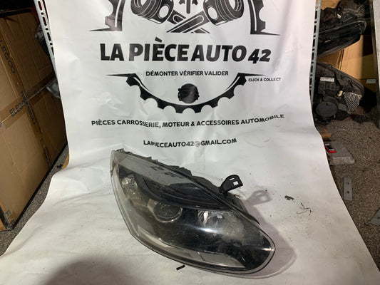 Phare avant droit Renault Megane 3 phase 3 — photo 1