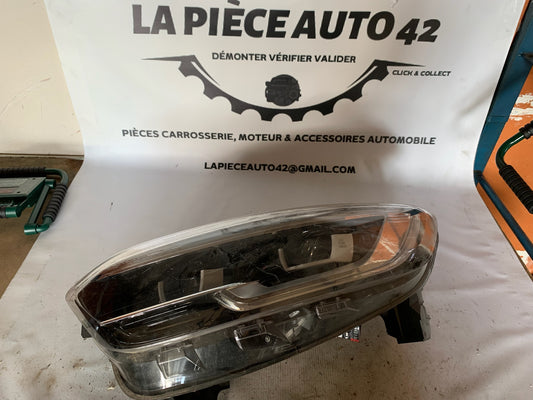 Phare avant gauche Renault Kadjar phase 2 Full LED — photo 1