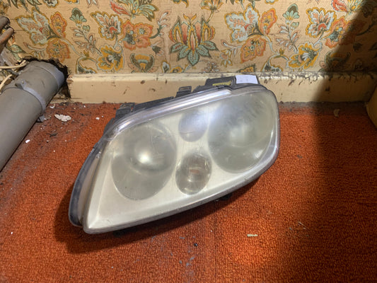 Phare avant gauche Volkswagen Touran 1 phase 1 — photo 1
