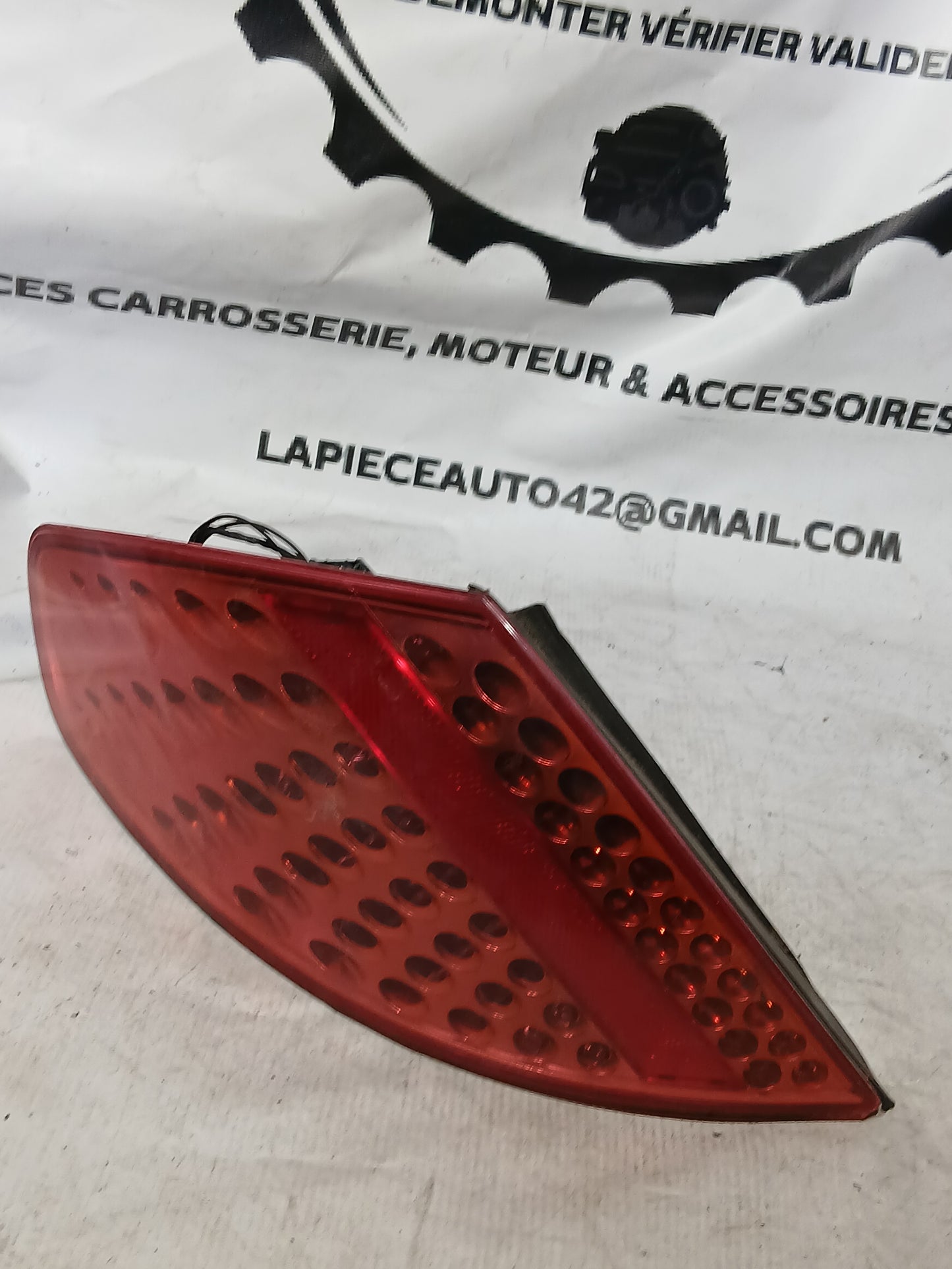 Feux arrière gauche Peugeot 307 CC