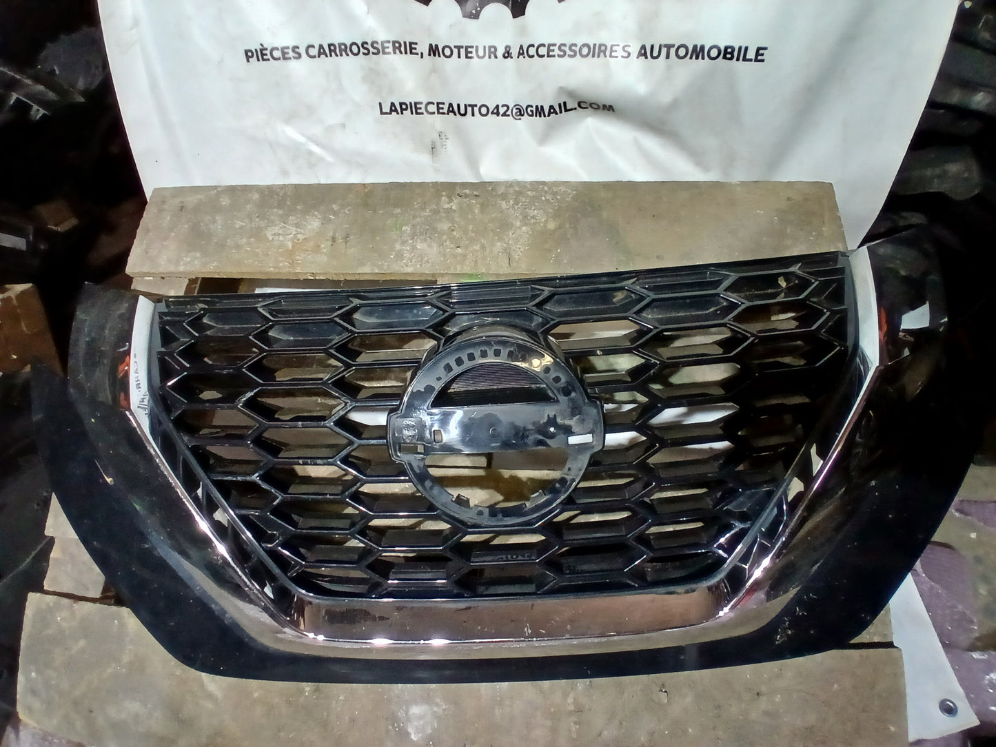 Calandre Nissan Juke 2 F16