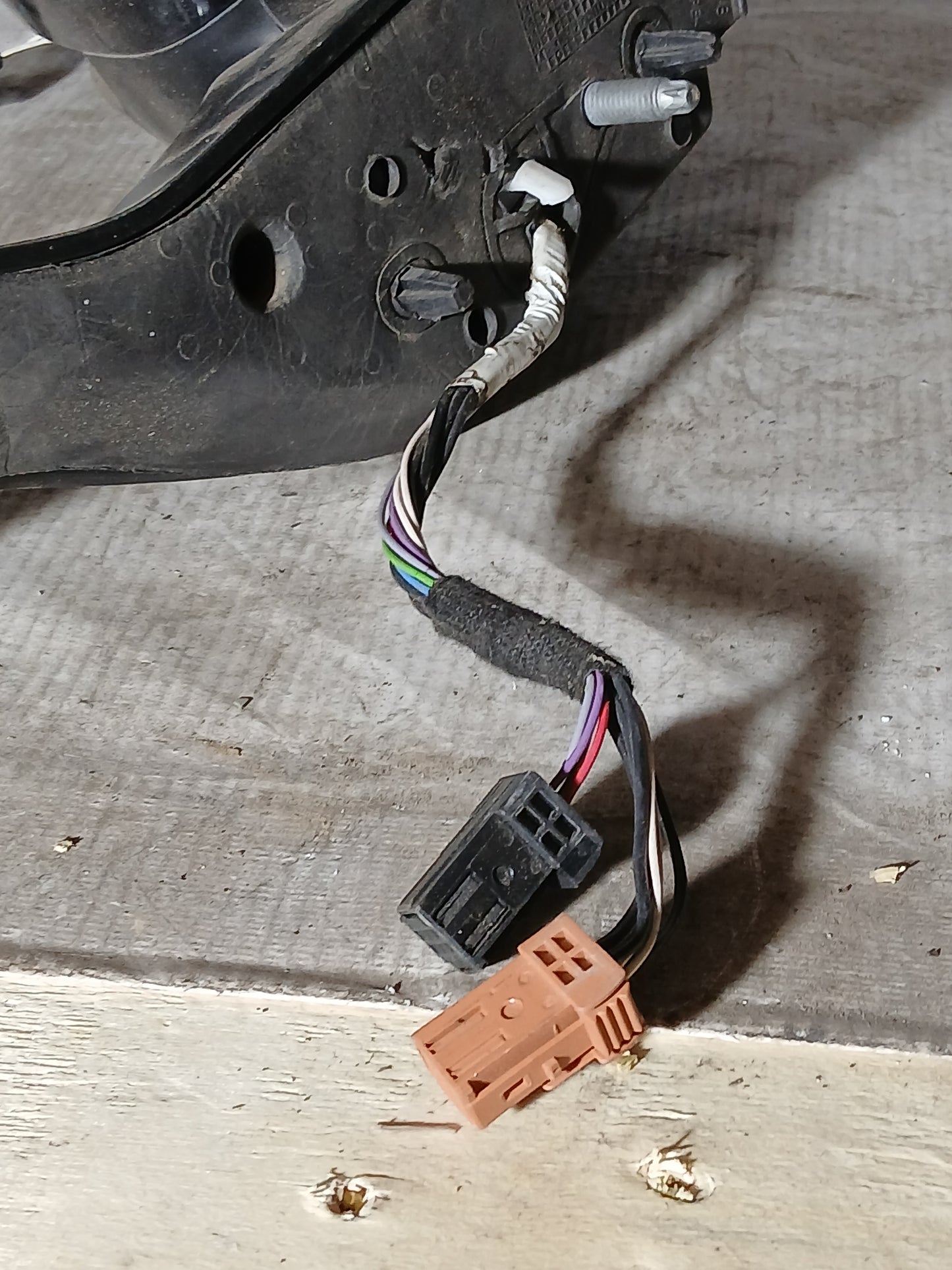 Rétroviseur droit Peugeot 208 1 13 câbles