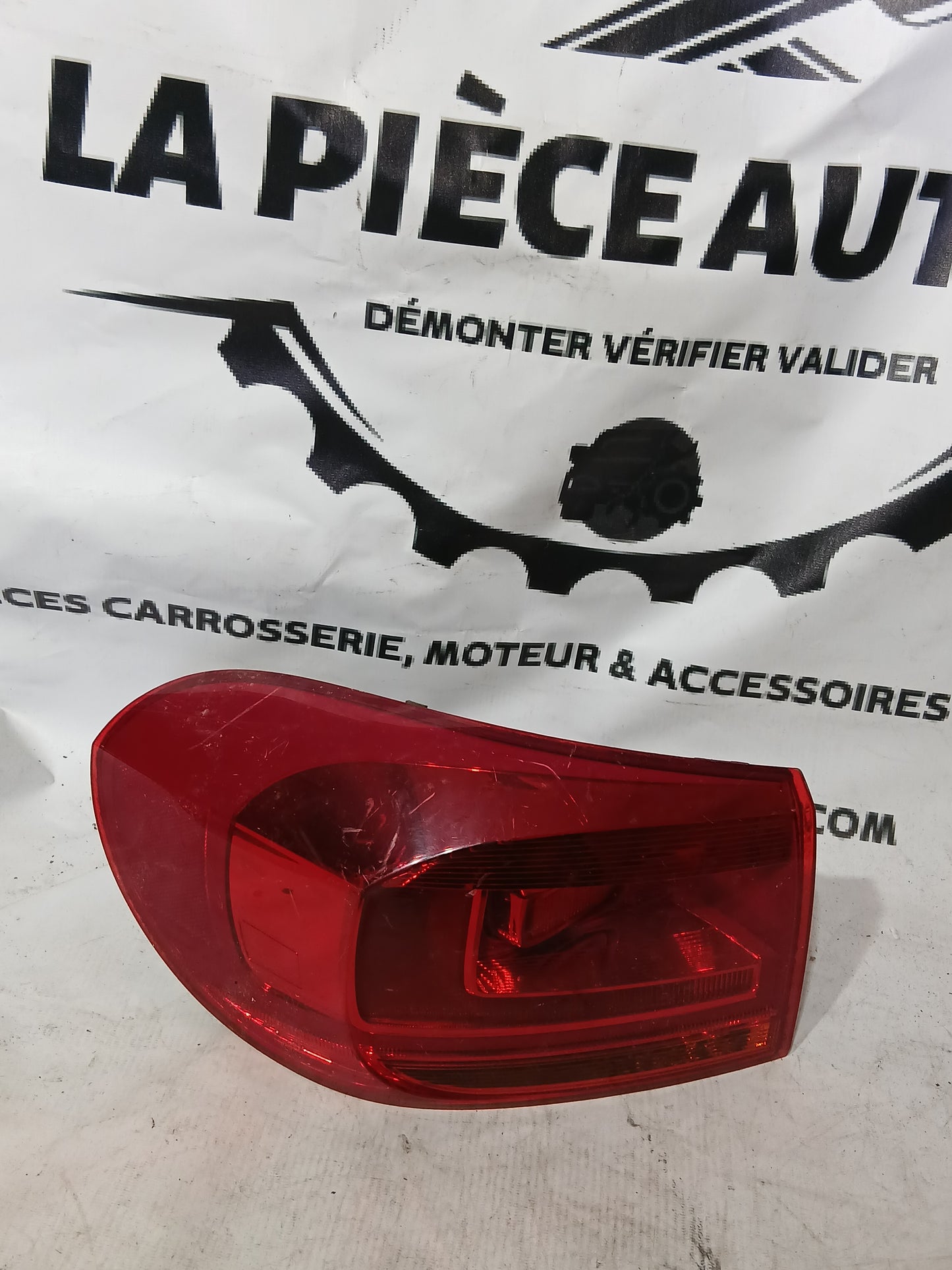 Feux arrière gauche Volkswagen Tiguan