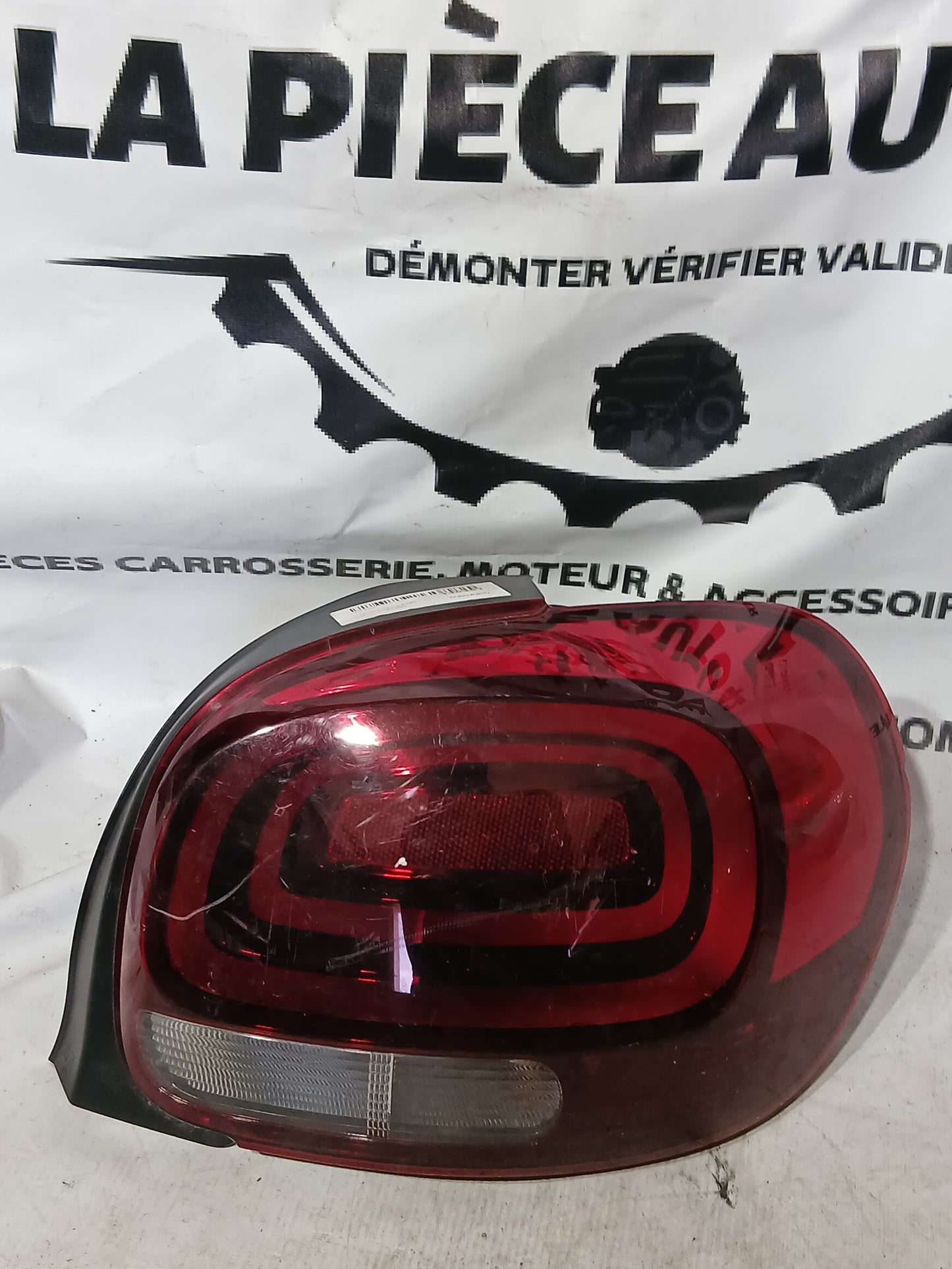 Feux arrière droit Citroën C3 3