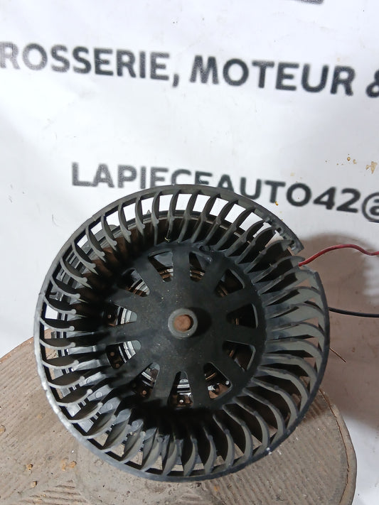 Ventilateur chauffage Peugeot 307