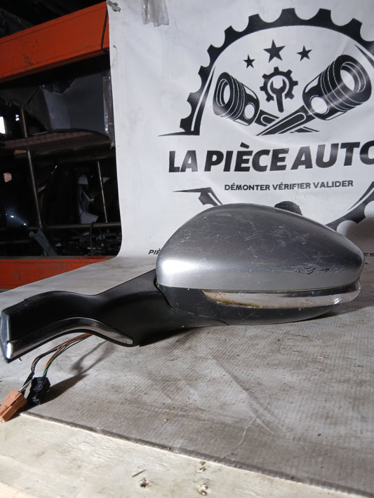 Rétroviseur gauche Peugeot 208 1 gris 9 câbles