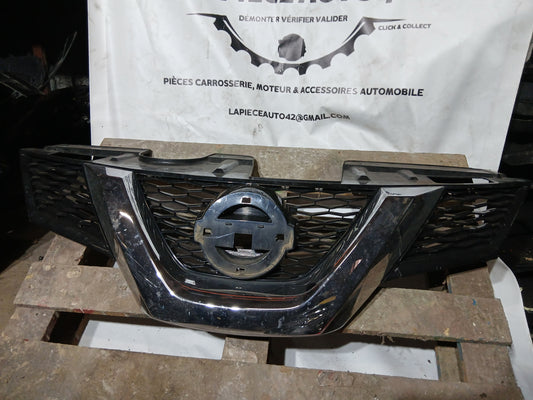 Calandre Nissan X-Trail