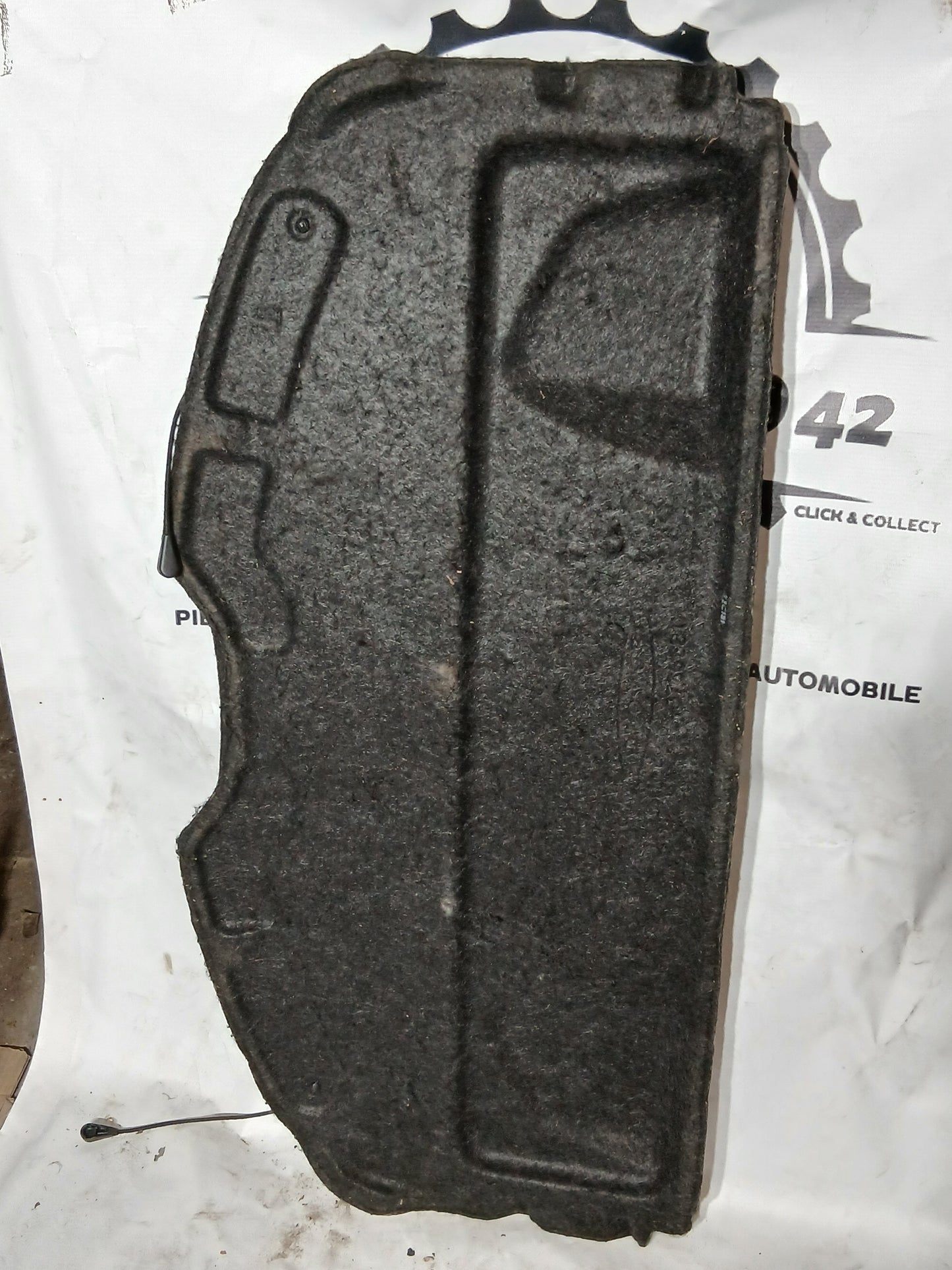 Plage arrière Peugeot 208