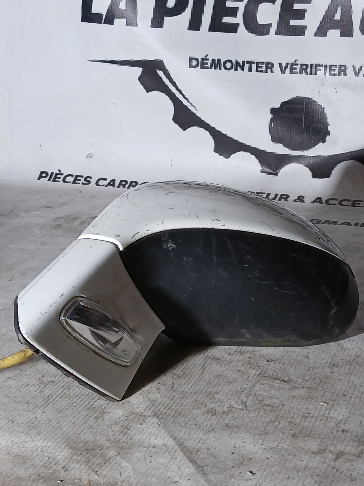 Rétroviseur gauche Peugeot 308 6 câbles