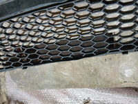 Grille inférieur de Calandre Renault Traffic 3 (X82)