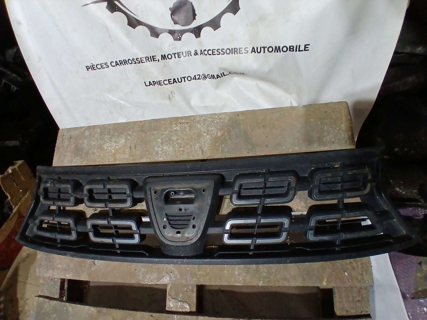 Grille de calandre Dacia Duster 2
