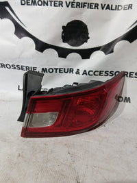 Feux arrière droit Renault Clio 4