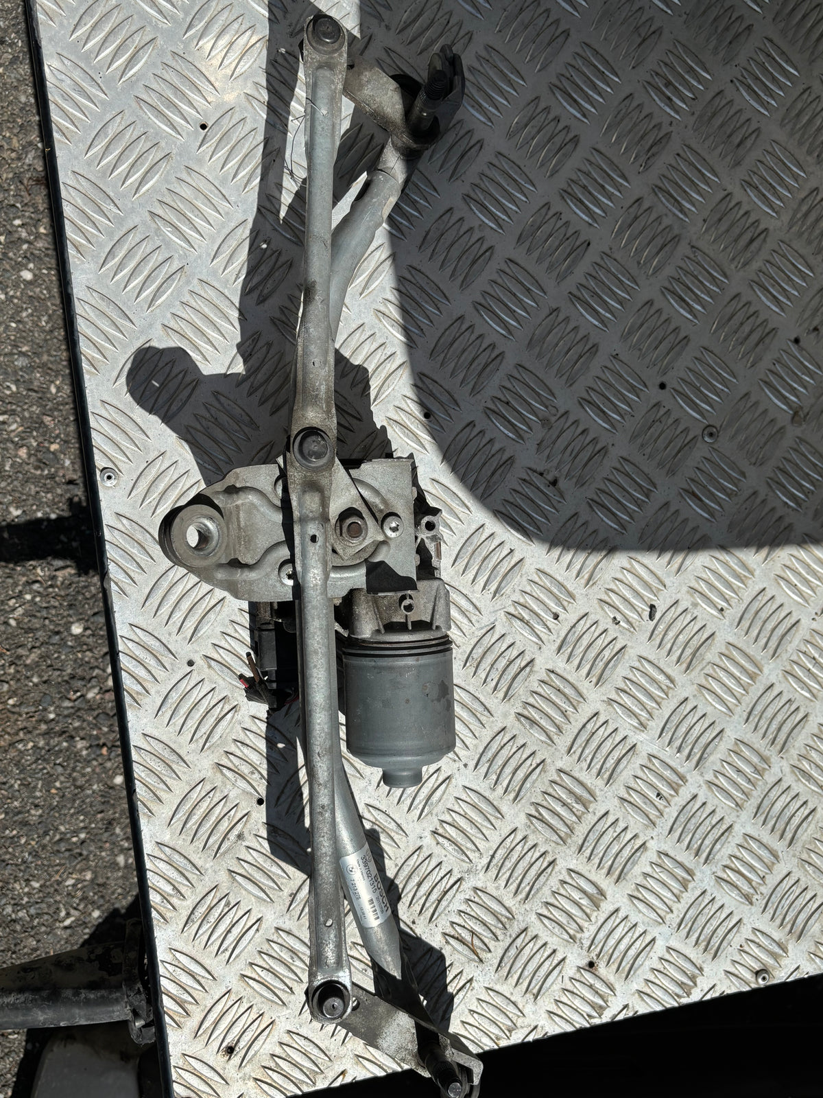 Tringlerie et moteur d’essuie glace BMW X3 (F25) — photo 1